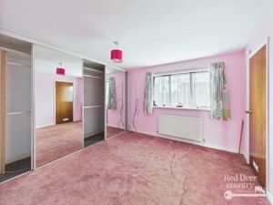 Bedroom 1- click for photo gallery